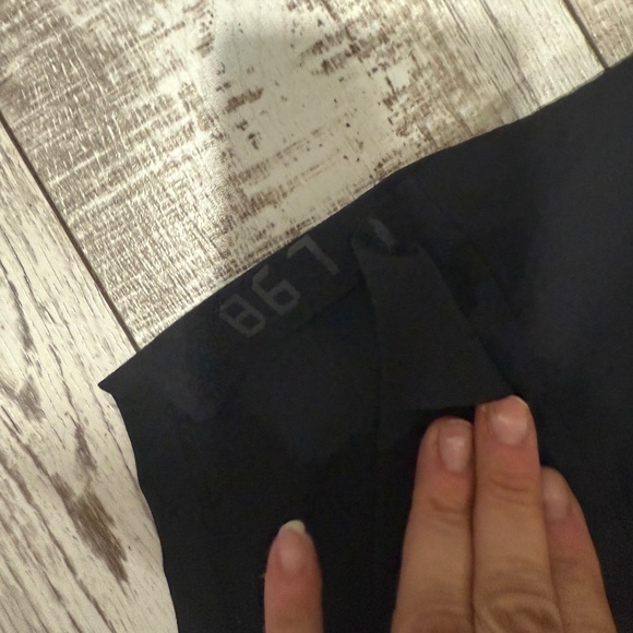 Lululemon Men’s Ultralight Running Shorts Medium Black Unlined - Picture 5 of 8